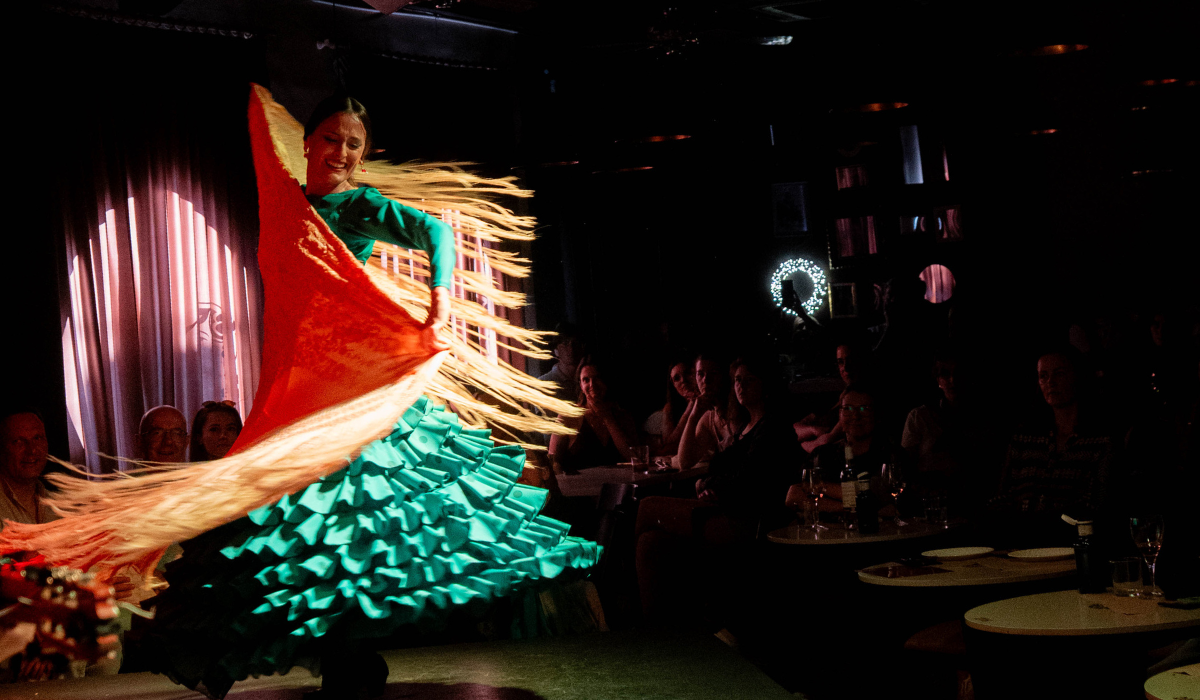 Aniversario-en-Alicante_-plan-especial-con-arte